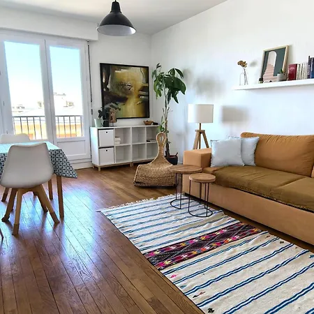 Apartment Cozy With Balcony At Lucie&jeremie Gare *